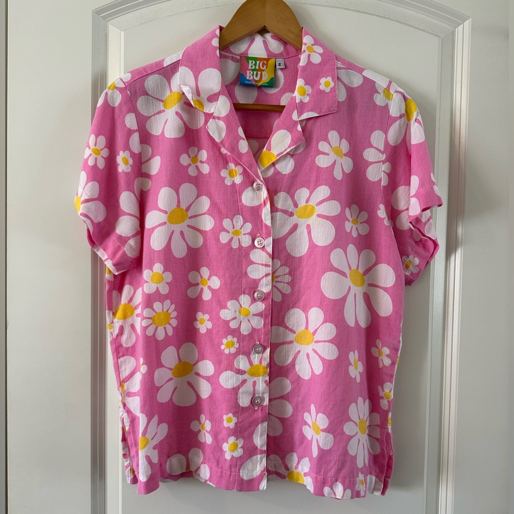 Big Bud Press Pantry Button Up Cotton XL Lazy Daisy Pink Size Small